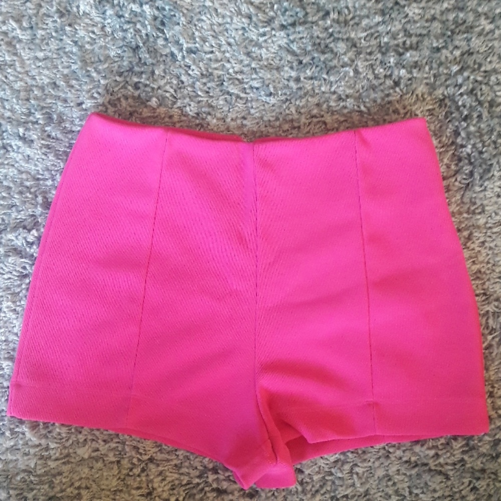 High wasted shorts🍦♥️🌷